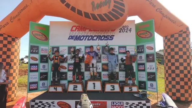 Imagem Filiados à FGM sobem no pódio do Campeonato Paraguaio de MX