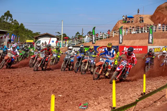 Imagem Primeira Etapa do Campeonato Sul Brasileiro de Motocross aconteceu em Canelinha, SC, confira os destaques gaúchos.
