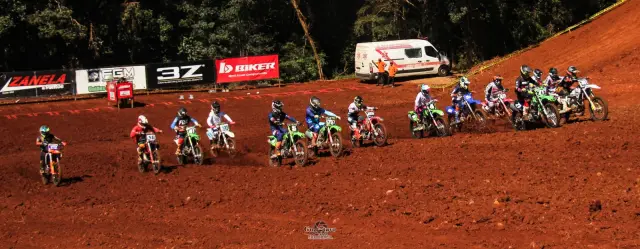 Imagem Excelente público e provas emocionantes marcam 3ª etapa do Sportbay Gaúcho de Motocross